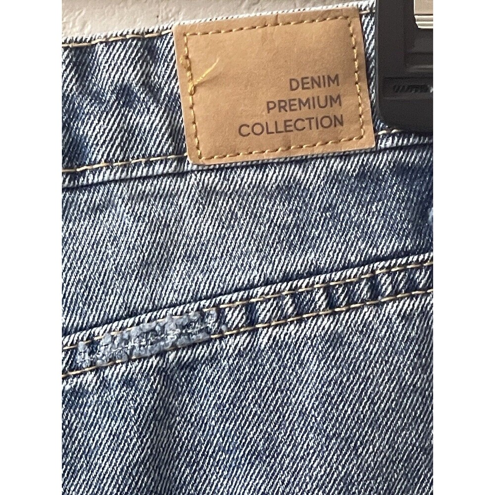 LOVE TREE DENIM JEAN SHORTS SIZE M FRAYED DISTRESSED (see pics for measurements) - Picture 7 of 10